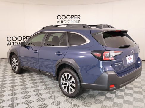 Used 2024 Subaru Outback Premium AWD/4WD image 22