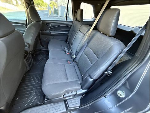 Used 2019 Honda Passport Sport image 19