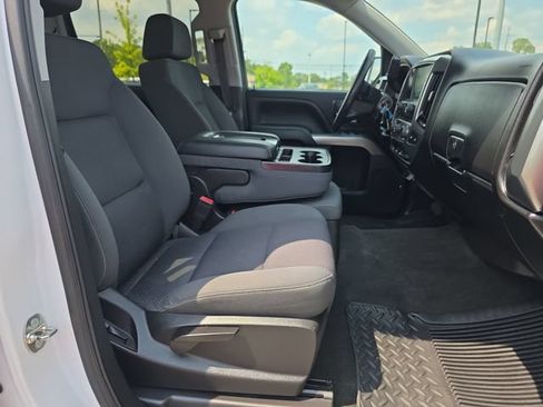 Used 2018 Chevrolet Silverado 1500 LT w/ All Star Edition AWD/4WD image 15