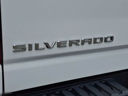 Used 2023 Chevrolet Silverado 2500 Custom w/ Custom Value Package AWD/4WD image 33