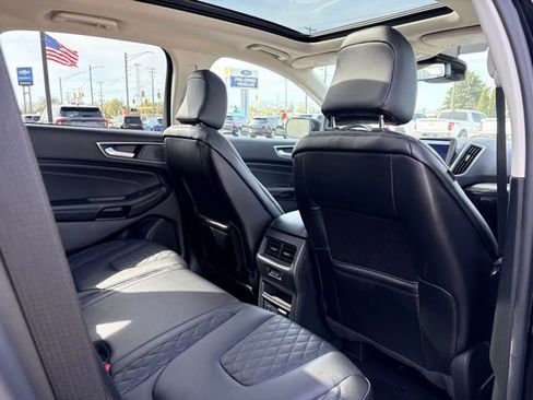 Used 2024 Ford Edge Titanium w/ Equipment Group 301A AWD/4WD image 14