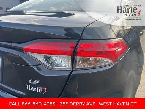 Used 2022 Toyota Corolla LE image 14
