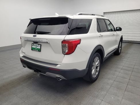 Used 2022 Ford Explorer Limited w/ Equipment Group 301A image 9