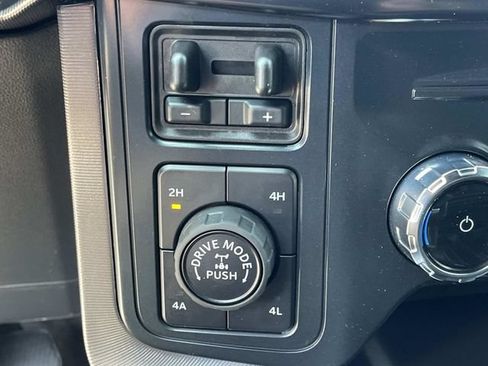Used 2026 Ford F150 Platinum w/ Equipment Group 702A High AWD/4WD image 41