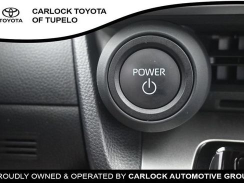 Used 2026 Toyota Prius LE FWD image 30