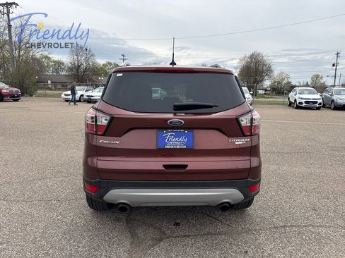 Used 2018 Ford Escape Titanium AWD/4WD image 4