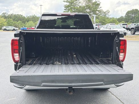 Used 2023 GMC Sierra 1500 SLE AWD/4WD image 18