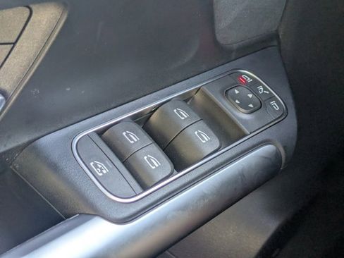 Used 2025 Mercedes-Benz GLA 35 AMG 4MATIC image 20