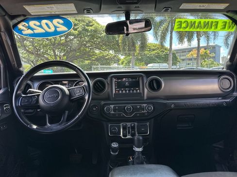 Used 2022 Jeep Wrangler Unlimited Sport AWD/4WD image 14