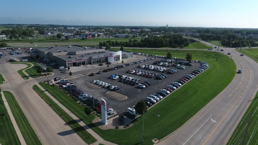 Used 2021 Chevrolet Colorado Z71 AWD/4WD image 4