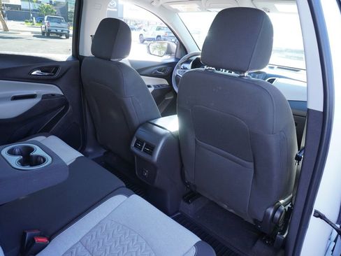 Certified 2024 Chevrolet Equinox LS w/ LS Convenience Package image 10