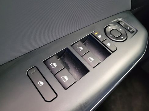 Used 2025 Kia K4 LXS FWD image 27