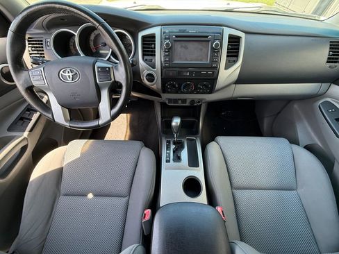 Used 2013 Toyota Tacoma 4x4 Double Cab w/ TRD Sport Pkg image 8
