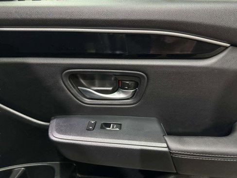 Used 2025 Honda Pilot EX-L image 55