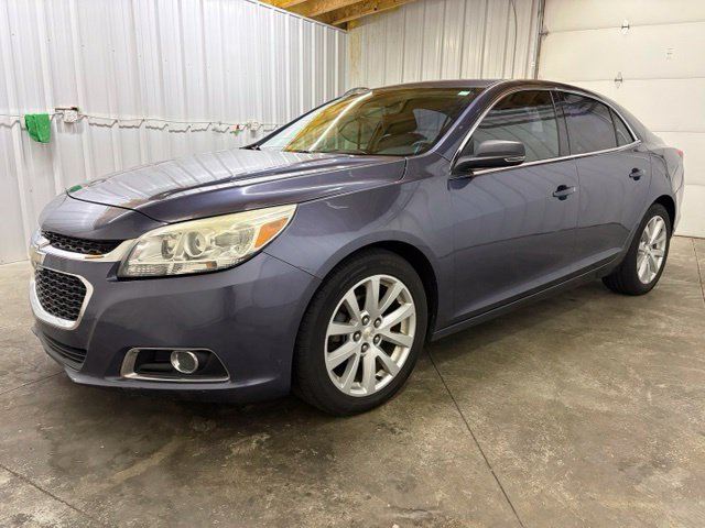 Used 2015 Chevrolet Malibu LT FWD image 3