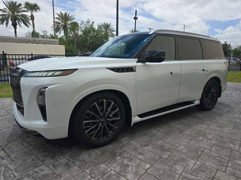 New 2026 INFINITI QX80 Autograph w/ Premium Cargo Package AWD/4WD image 8