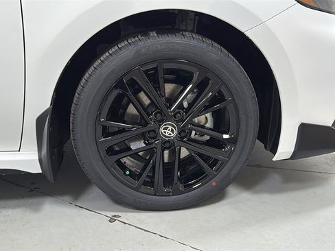 New 2026 Toyota Camry SE image 21