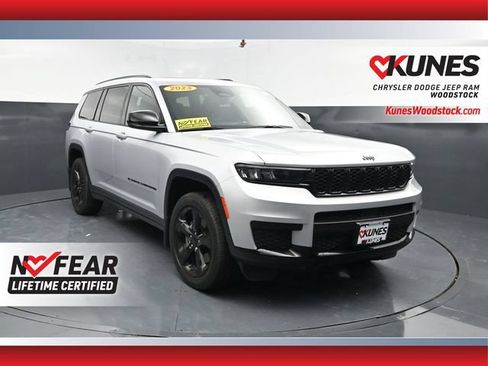 Used 2023 Jeep Grand Cherokee L Laredo AWD/4WD image 1