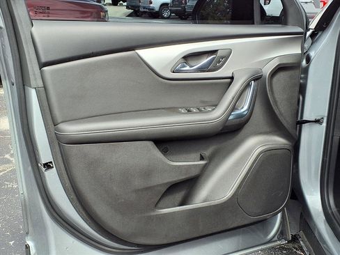 Used 2025 Chevrolet Blazer LT w/ Midnight/Sport Edition image 12