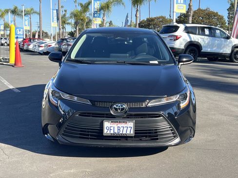 Used 2023 Toyota Corolla LE image 4