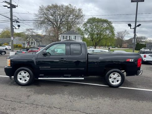 Used 2013 Chevrolet Silverado 1500 LTZ w/ LTZ Plus Package AWD/4WD image 11