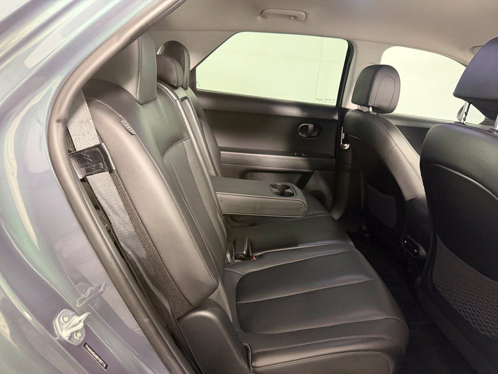 Used 2025 Hyundai Ioniq 5 SEL RWD image 18