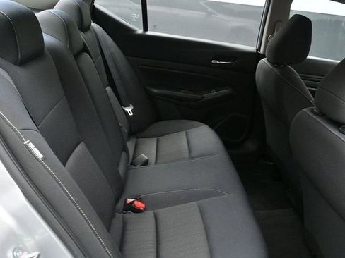 Used 2021 Nissan Altima 2.5 S image 11