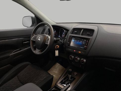 New 2025 Mitsubishi Outlander Sport ES image 18