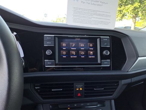 Certified 2021 Volkswagen Jetta S image 20