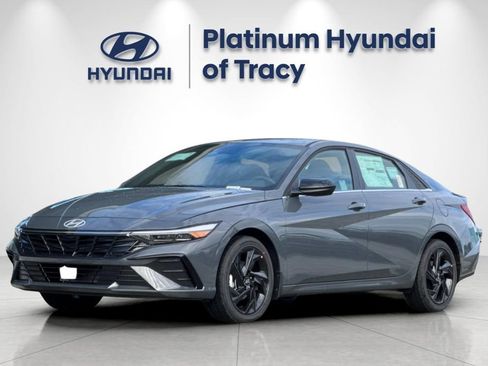 New 2026 Hyundai Elantra SEL Sport Premium w/ Cargo Package FWD image 8