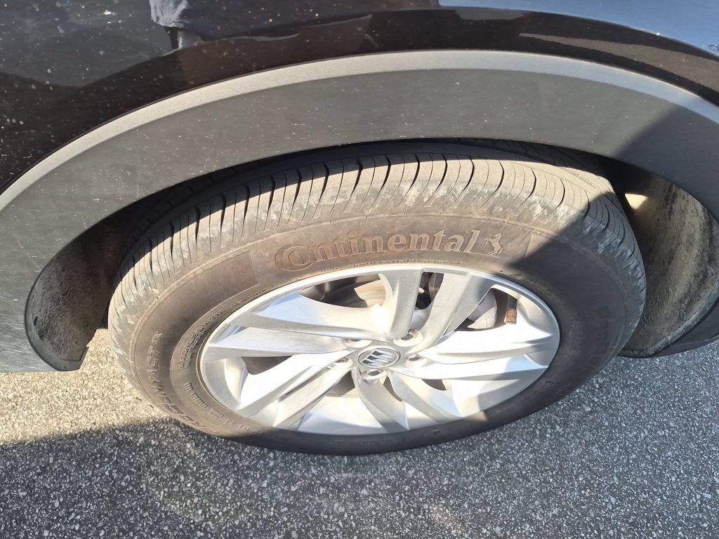 Used 2025 Buick Envista Preferred w/ Convenience I Package FWD image 12
