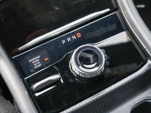 New 2026 Jeep Grand Cherokee Altitude AWD/4WD image 24
