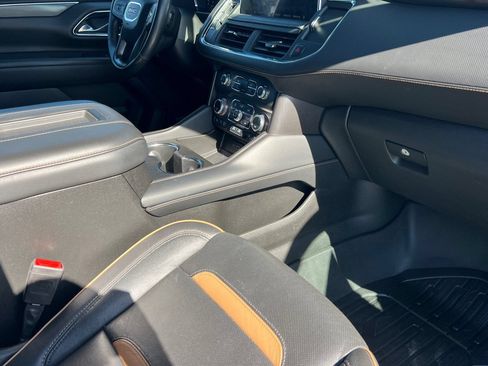Used 2023 GMC Yukon AT4 w/ AT4 Premium Package AWD/4WD image 22