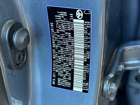 Used 2022 Toyota Corolla LE w/ Carpet Mat Package (TMS) FWD image 26