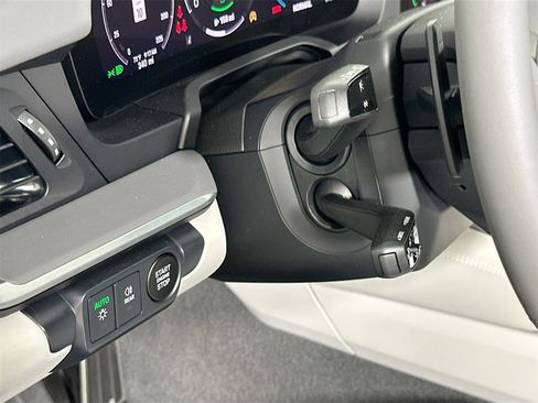 Certified 2026 Porsche 911 Targa 4 GTS image 33