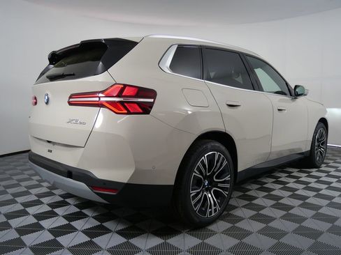 Used 2025 BMW X3 xDrive30i w/ Convenience Package image 3