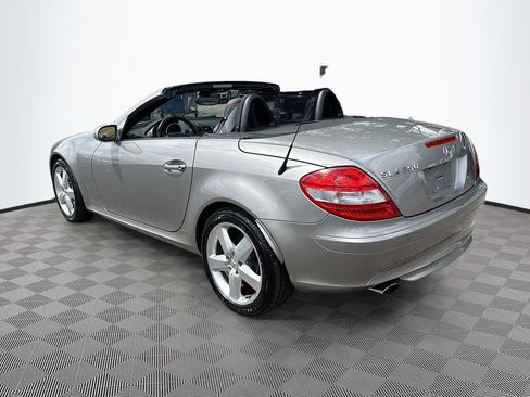 Used 2005 Mercedes-Benz SLK 350 image 8