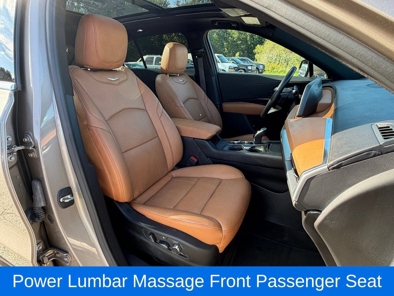 Used 2024 Cadillac XT4 Premium Luxury AWD/4WD image 41