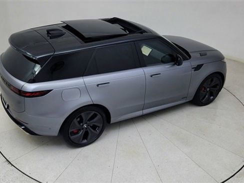 Used 2025 Land Rover Range Rover Sport Autobiography image 85