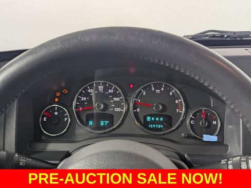 Used 2012 Jeep Liberty Sport RWD image 16