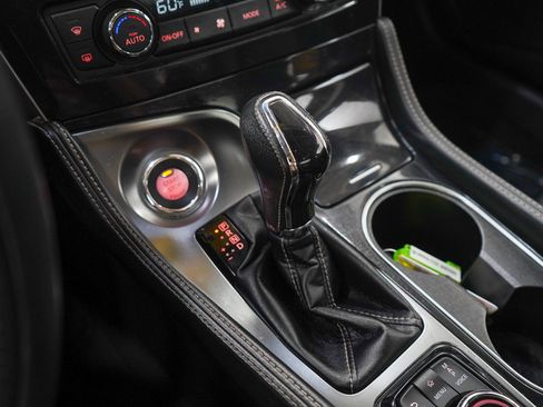 Used 2023 Nissan Maxima SL FWD image 18