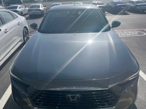 Used 2023 Honda Accord EX image 2