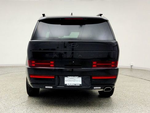 Used 2024 Hyundai Santa Fe Calligraphy FWD image 6