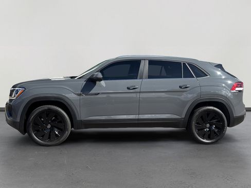 New 2026 Volkswagen Atlas Cross Sport SE image 3