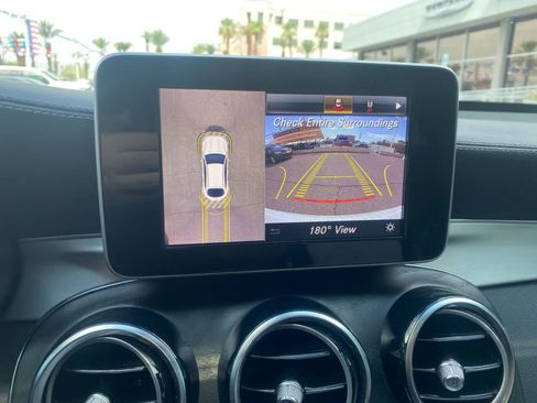 Used 2019 Mercedes-Benz GLC 300 4MATIC Coupe image 16