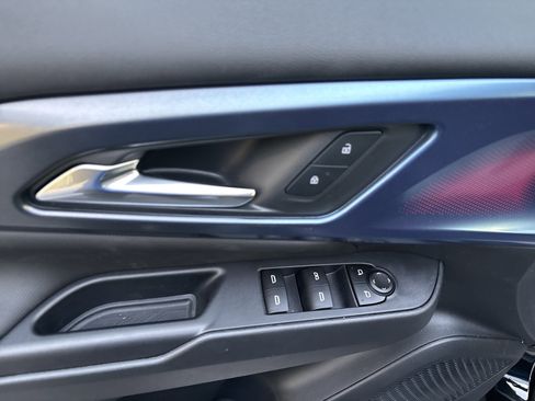 New 2026 Chevrolet Equinox EV LT image 13