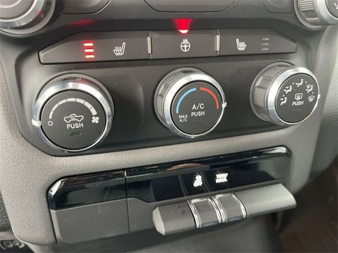Used 2024 RAM 1500 Big Horn image 18
