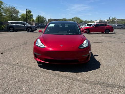 Used 2018 Tesla Model 3 Long Range image 2