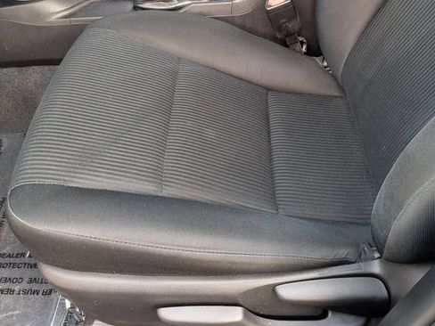 Used 2017 Toyota RAV4 LE w/ All Weather Liner Package AWD/4WD image 15