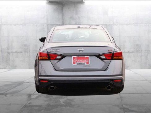 Used 2024 Nissan Altima 2.5 SR w/ SR Premium Package image 6